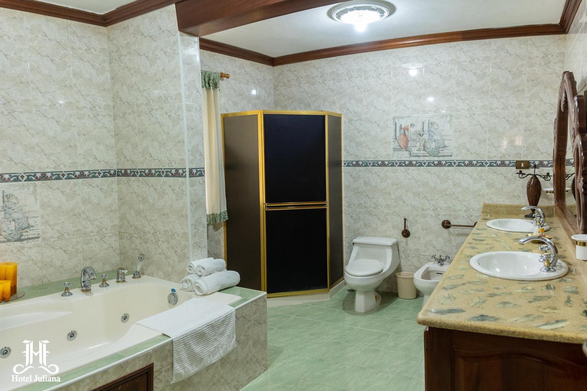 Hotel Juliana ناغوا المظهر الخارجي الصورة